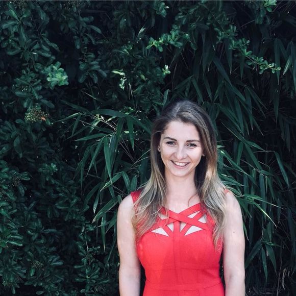 Meet your Posher, Ioana - Picture 1 of 1